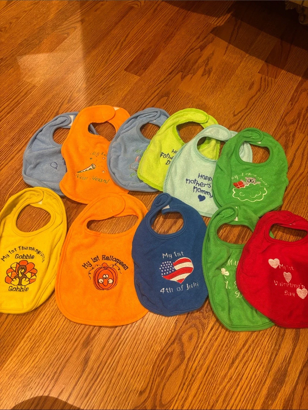 Baby Holiday Bib Set - Assorted Colors